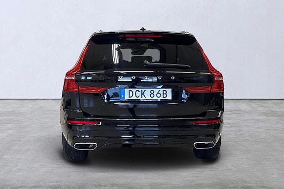Volvo XC60 5 of 21