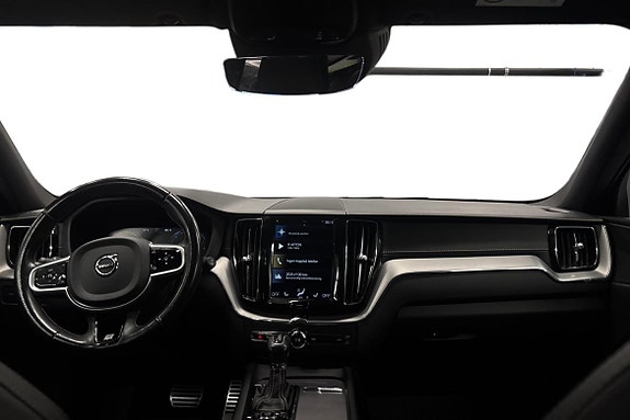 Volvo XC60 9 of 21