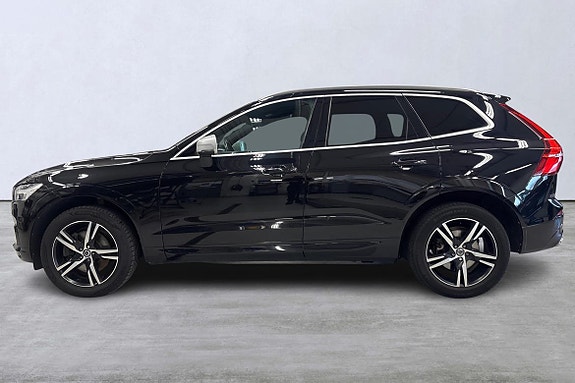 Volvo XC60 2 of 21