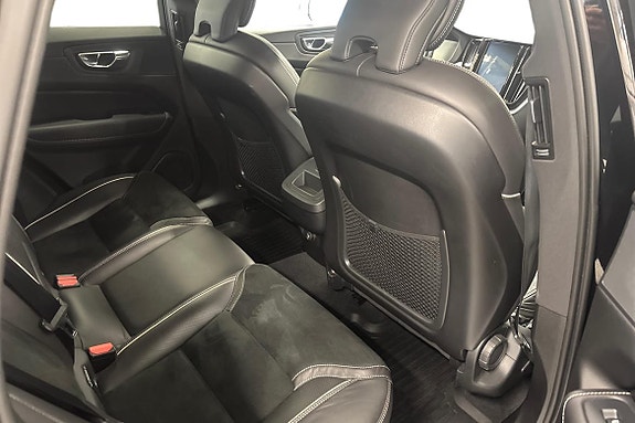 Volvo XC60 11 of 21