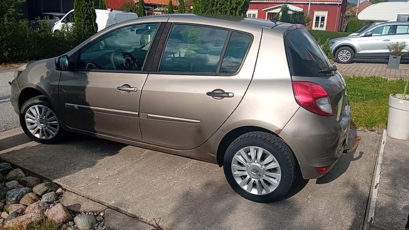 Renault Clio 3 of 4