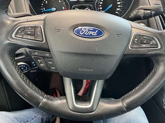Ford Focus 8 of 8