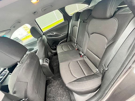 Hyundai i30 6 of 6