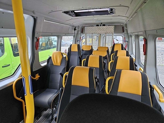 Renault MASTER TRABUS // 4 units 6 of 9
