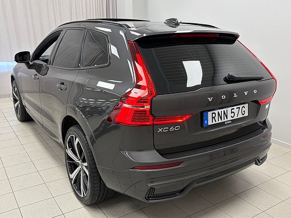 Volvo XC60 3 of 27