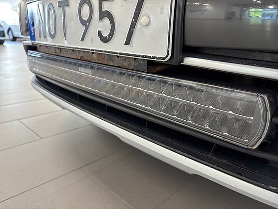 Volkswagen Passat Alltrack 12 of 13