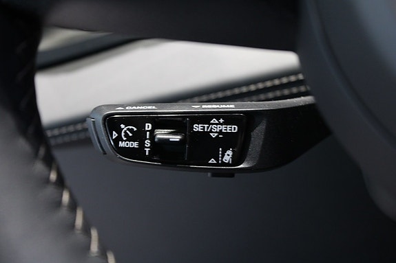 Porsche Cayenne Turbo 18 of 25