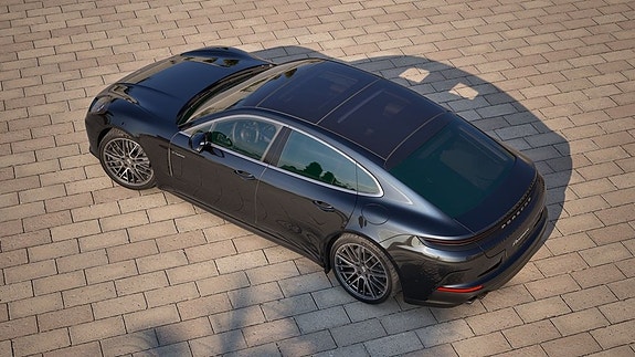 Porsche Panamera 4 7 of 10