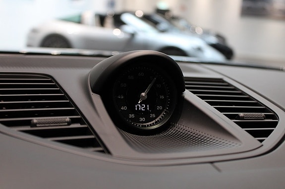 Porsche Panamera 4 15 of 20