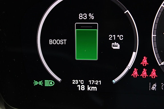 Porsche Panamera 4 14 of 20