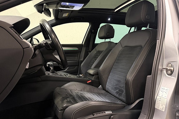 Volkswagen Passat 7 of 27