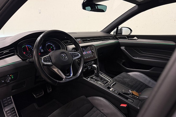 Volkswagen Passat 9 of 27