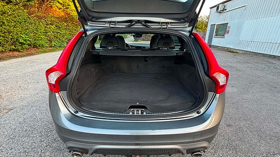 Volvo V60 6 of 10