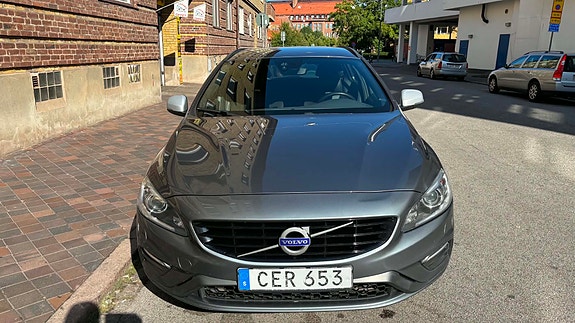 Volvo V60 3 of 10