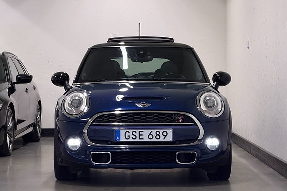 MINI Cooper S 2 of 27