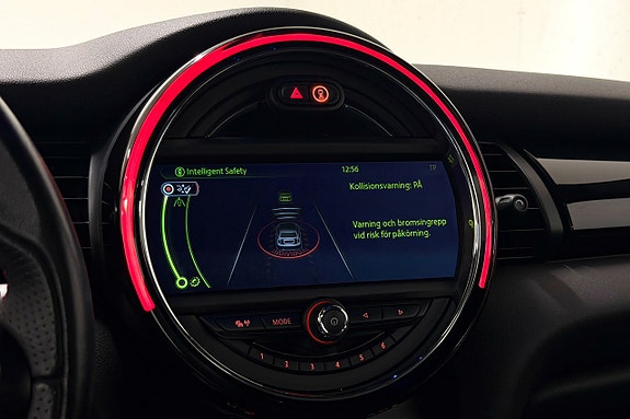 MINI Cooper S 17 of 27