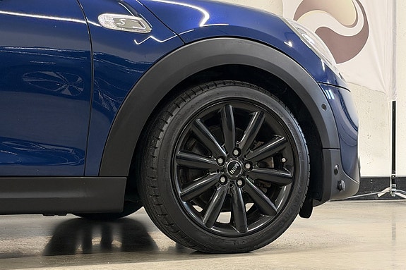 MINI Cooper S 5 of 27