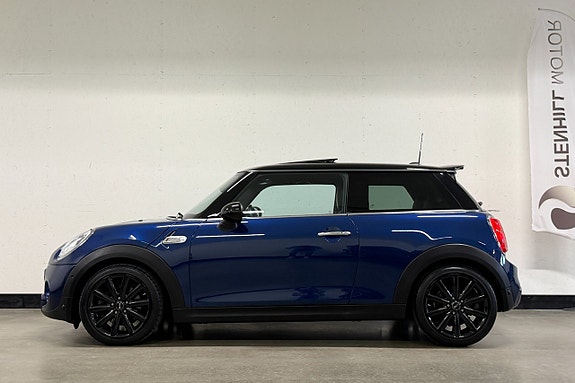 MINI Cooper S 19 of 27