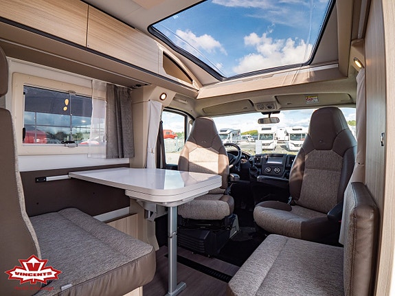 Adria COMPACT SL *Långbädd *Solcell *B-körkort 3 of 23