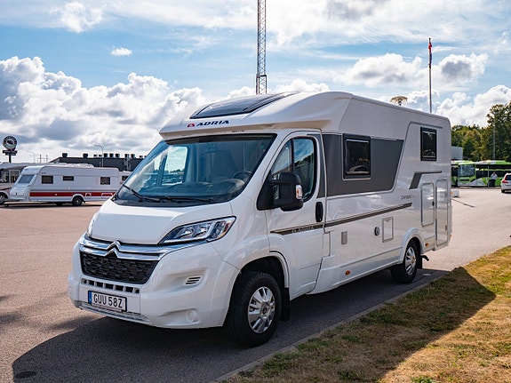 Adria COMPACT SL *Långbädd *Solcell *B-körkort 22 of 23