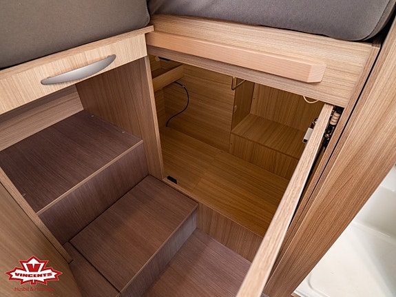 Adria COMPACT SL *Långbädd *Solcell *B-körkort 13 of 23