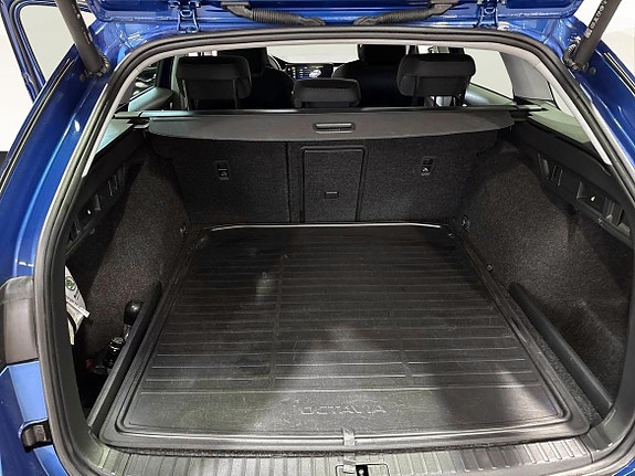 Skoda Octavia 13 of 19