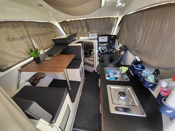 Uttern C77 3 of 17