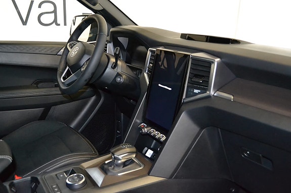 Volkswagen Amarok 7 of 10