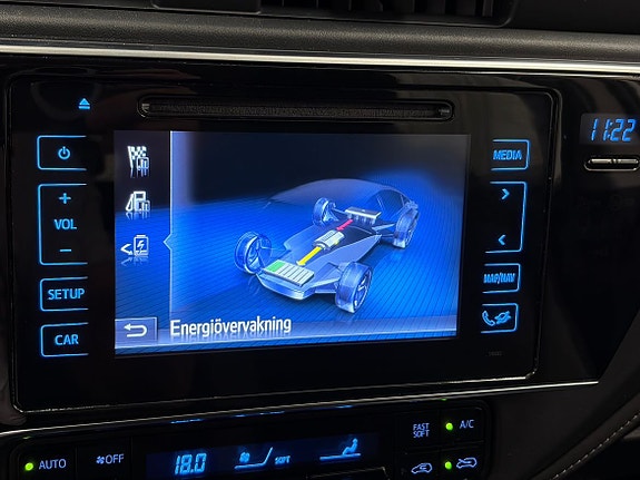 Toyota Auris 11 of 19
