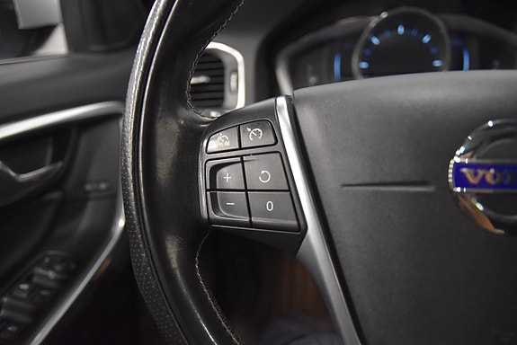Volvo V60 10 of 21