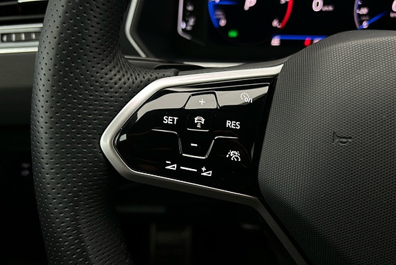 Volkswagen Tiguan 24 of 29