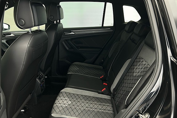 Volkswagen Tiguan 13 of 29
