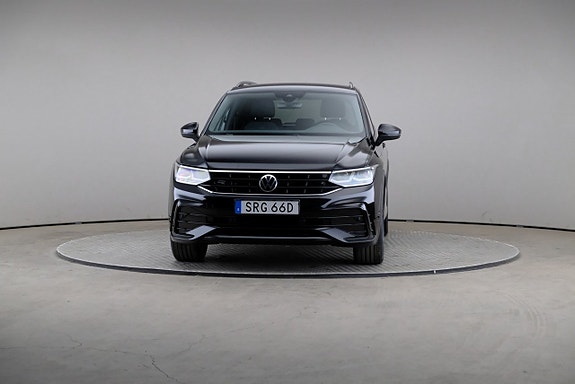 Volkswagen Tiguan 3 of 29