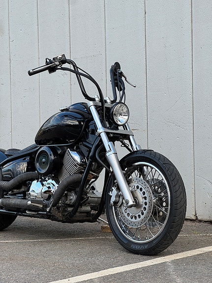 Yamaha XVS1100A 3 of 10