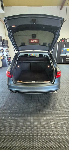 Audi A4 5 of 8