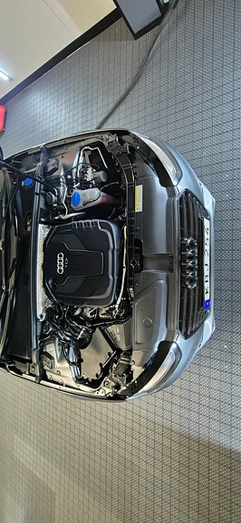 Audi A4 4 of 8