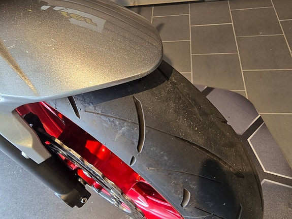 Kawasaki Z650 10 of 15