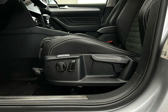 Volkswagen Passat 18 of 29