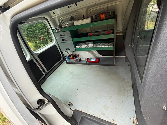 Volkswagen Caddy 6 of 6