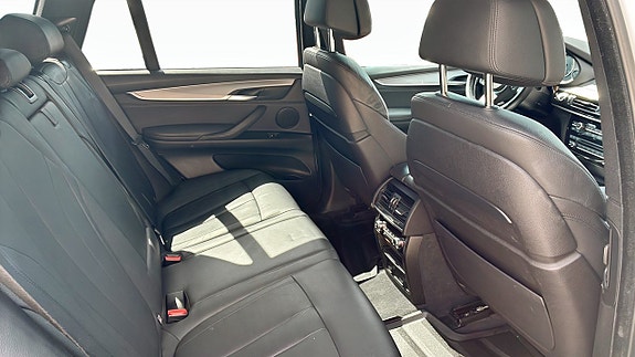 BMW X5 5 of 12
