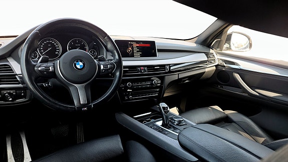 BMW X5 4 of 12