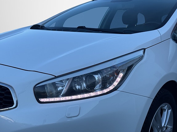 Kia Ceed 9 of 30