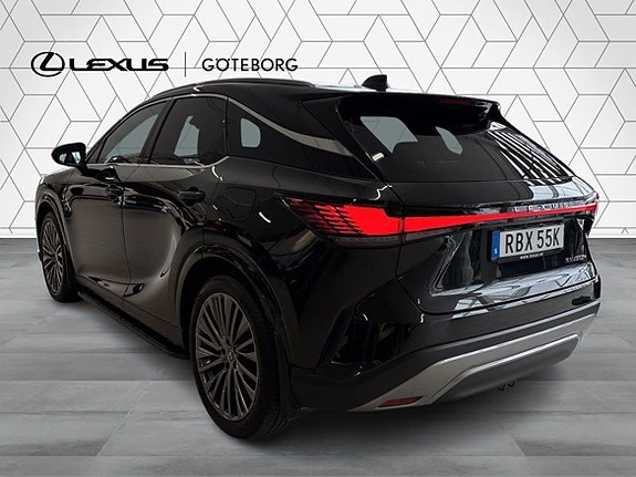Lexus RX450h 3 of 17