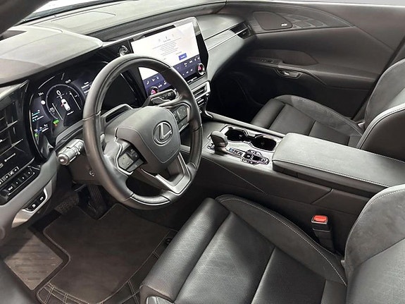 Lexus RX450h 11 of 17