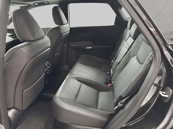 Lexus RX450h 8 of 17