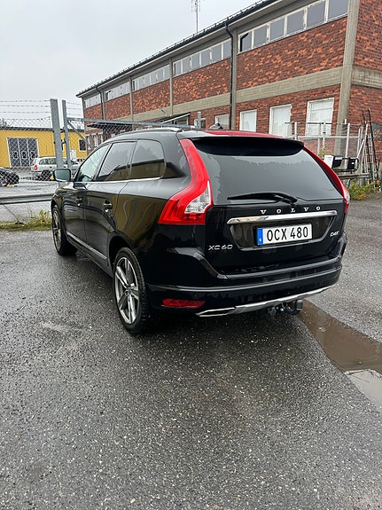 Volvo XC60 10 of 12