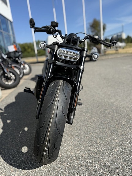 Harley-Davidson Sportster S Finns i Butik - Demo 10 of 20
