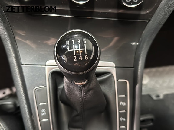 Volkswagen Golf VII 14 of 15