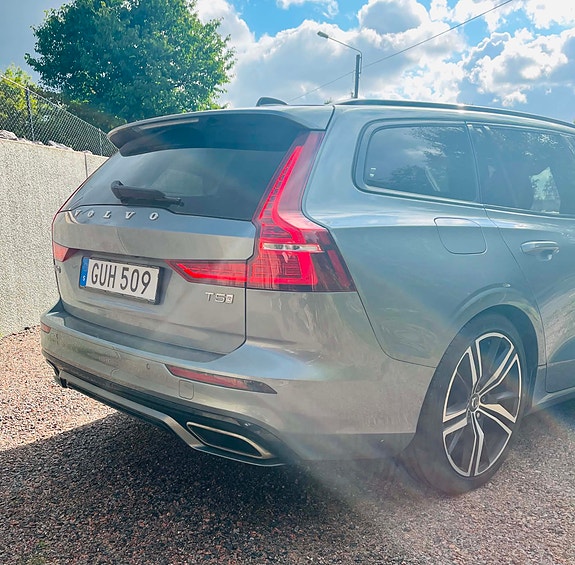 Volvo V60 5 of 11