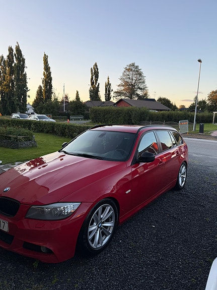 BMW 320d 3 of 6